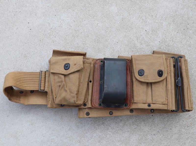 第一次世界大戦 米軍M1918 BAR用マガジンベルト カーキ - ミリタリー