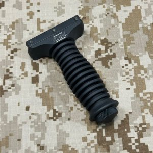 実物 CQD タクティカル ハンドグリップ 未使用品 - BLACK LINE