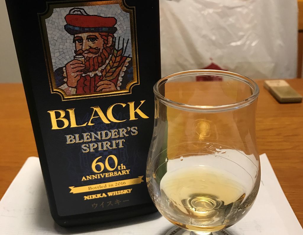 ブラックニッカ ブレンダーズスピリット Bottled in 2016 - 琥珀色の
