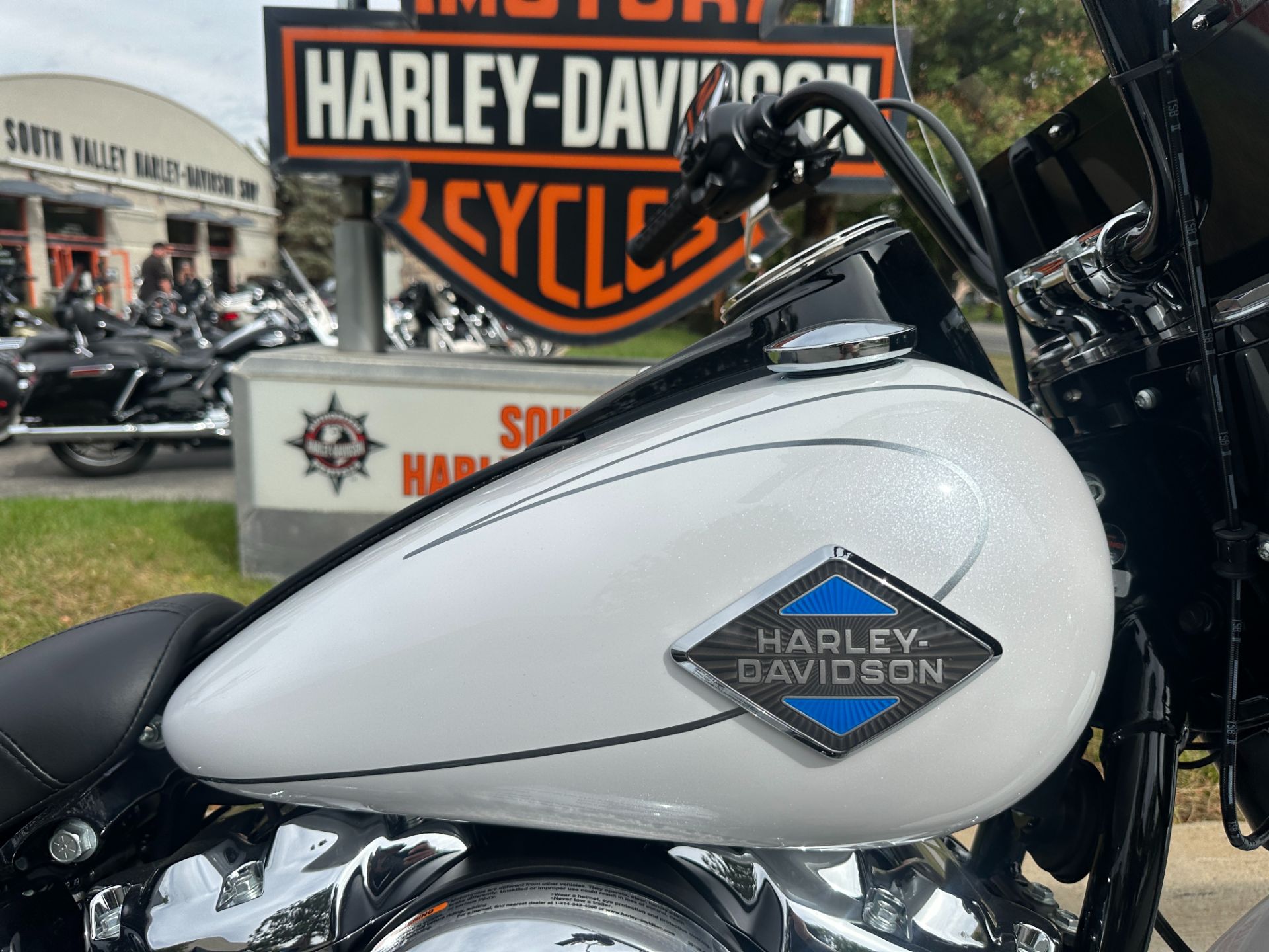 New 2025 Harley-Davidson Heritage Classic - Specs, Price, Photos