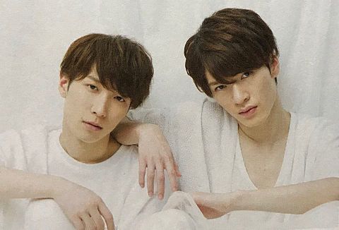 Man 深澤辰哉 渡辺翔太 Amazon.co.jp: Snow Man 公式 生 写真（渡辺