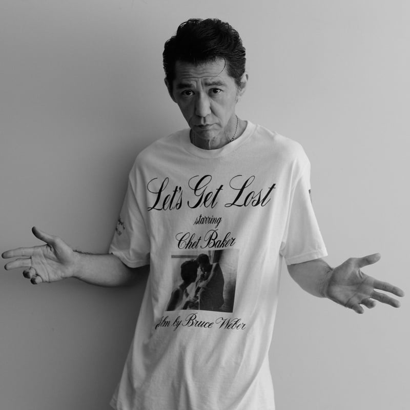 Let's get Lost × weber] T shirt (Monochrome) |