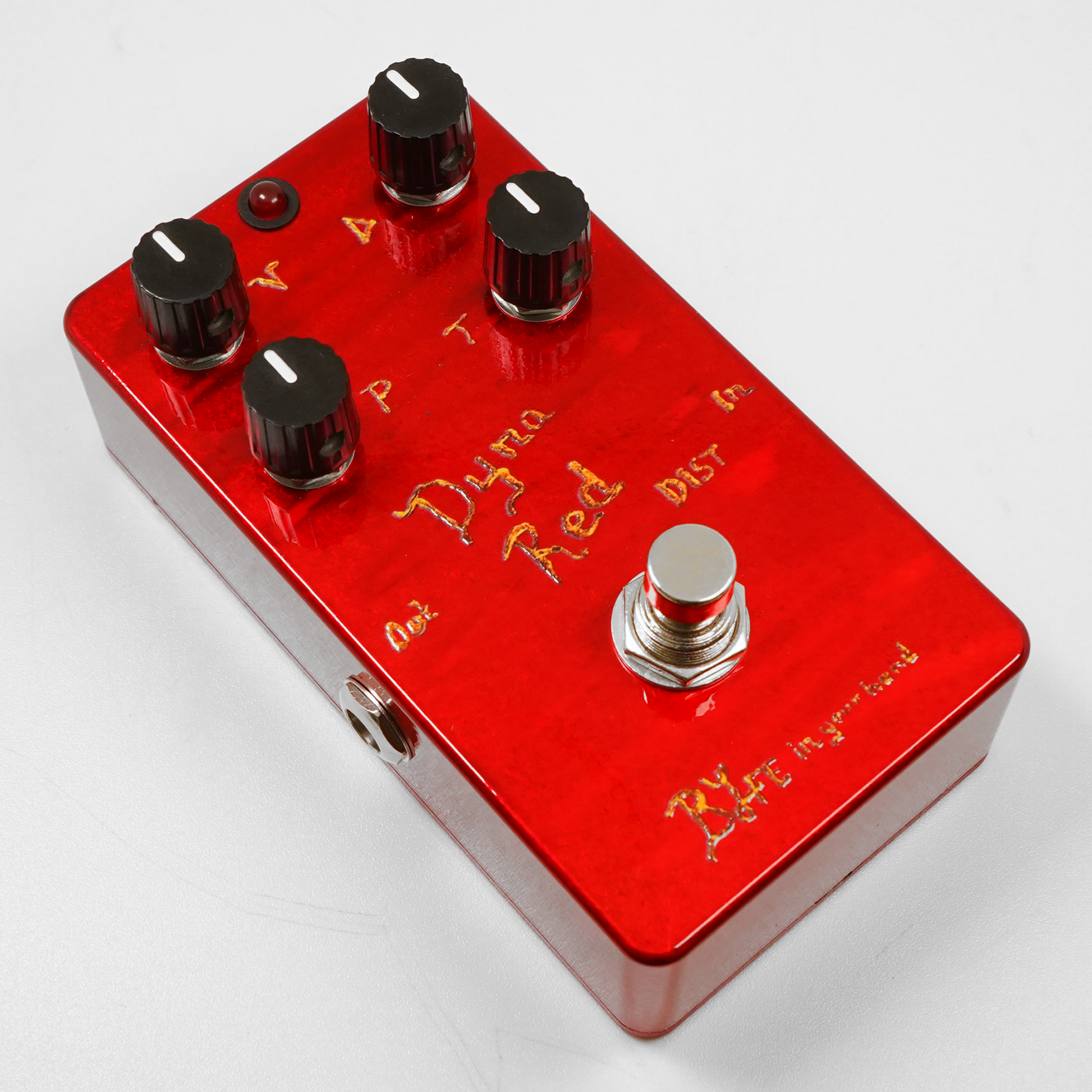 BJFE in your hand series Dyna Red Distortion 4K (OC-BIYH-DRD4K