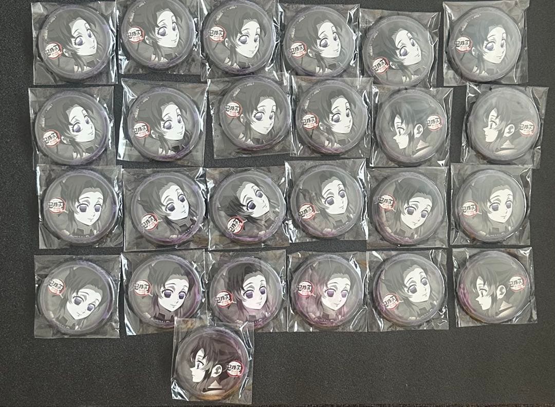 鬼滅の刃 胡蝶しのぶ 缶バッジ セット まとめ売り バレンタイン ハート型