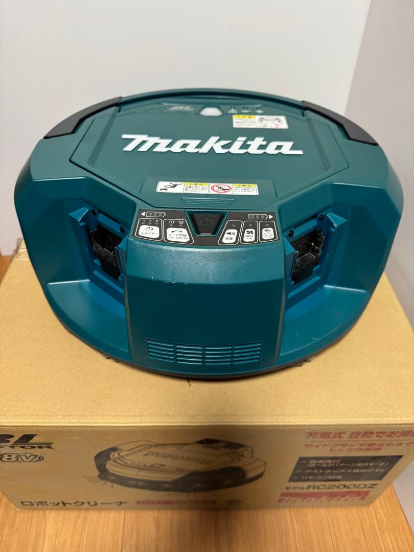 【早い者勝ち】マキタ 掃除機 ロボットクリーナ RC200DZ バッテリ2個付 Amazon | ロボットクリーナーRC200DZSP 純正品6.0Ahバッテリー2個