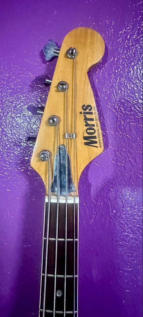 Morris エレキベース サンバースト Morris 木製ベース 赤黒サン