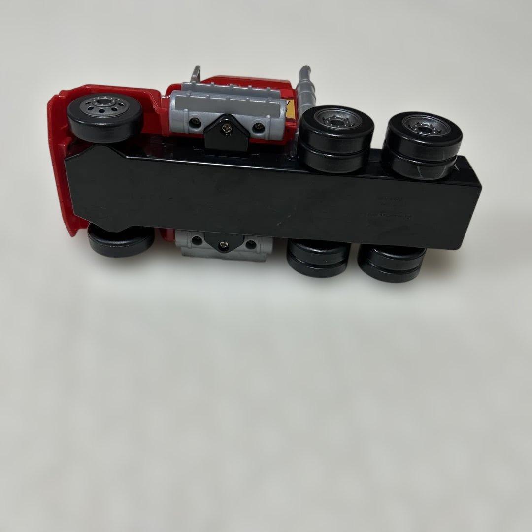 カーズトミカ たくさんのせよう！大きなマック