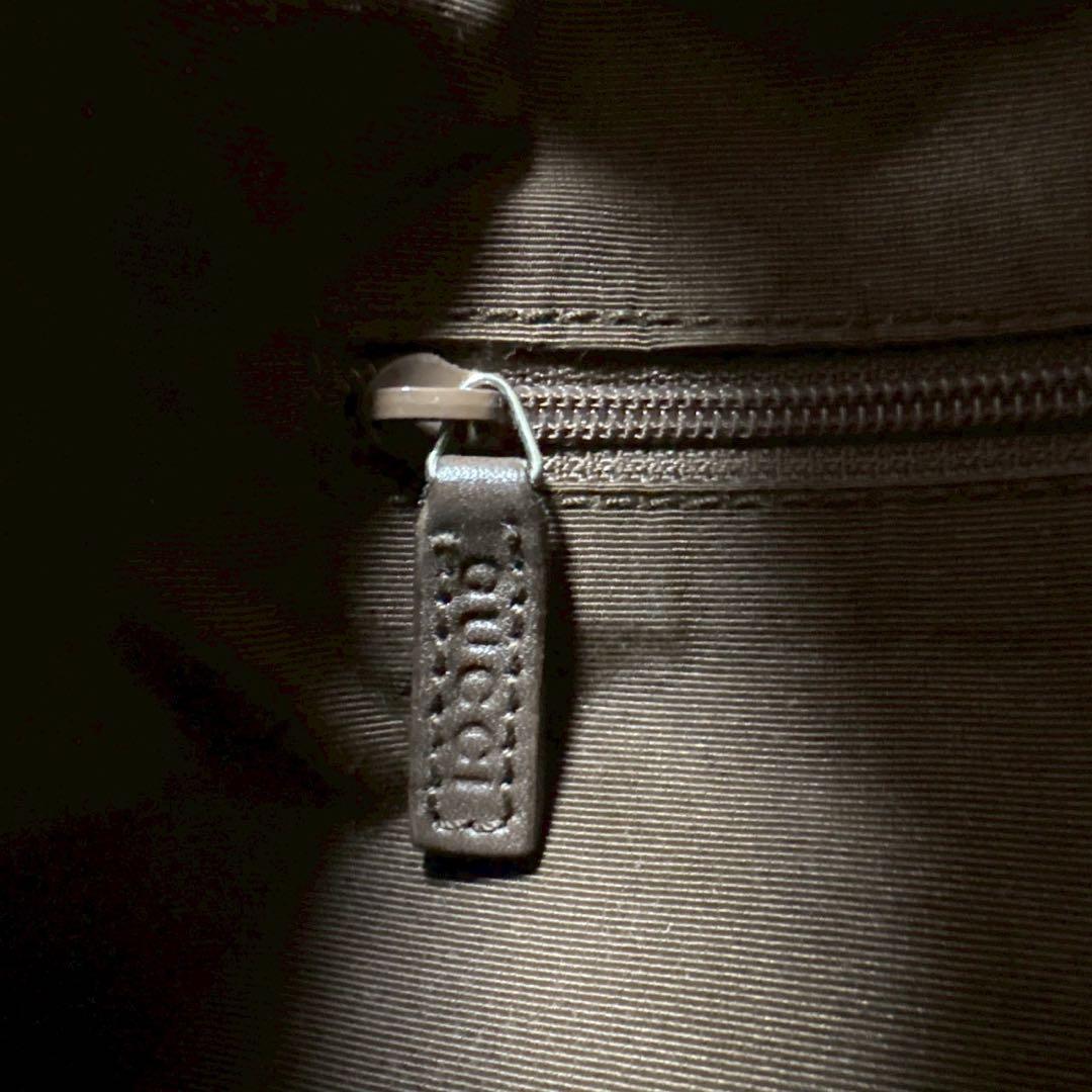 GUCCI ワンショルダーバッグ　GG柄　キャンバス×レザー　ハーフムーン